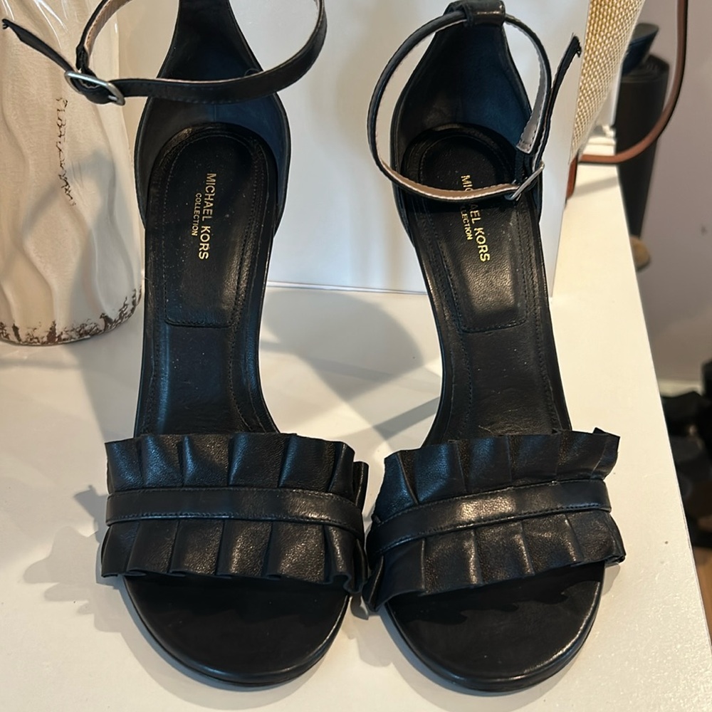 Michael Kors size 39